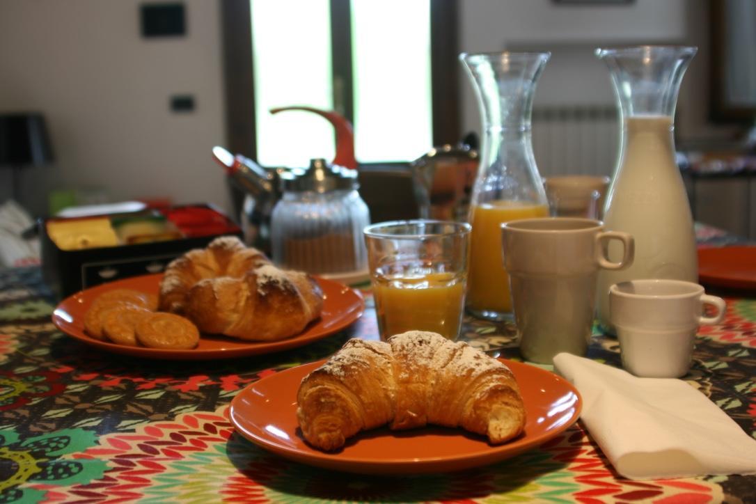 B&B Stradivari Cremona Eksteriør billede